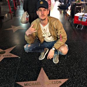 Meet your Posher, Jon